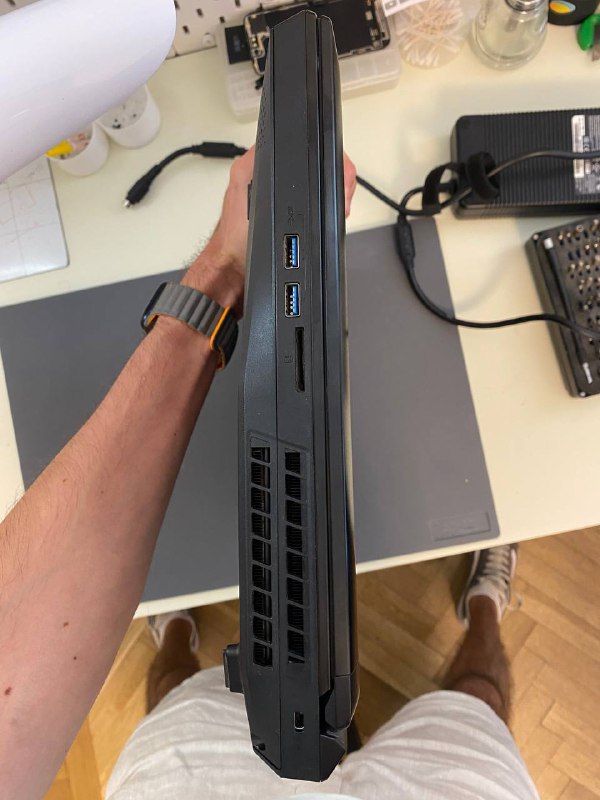 Игровой ноутбук MSI GT 73 VR 6 RF Titan Pro 5