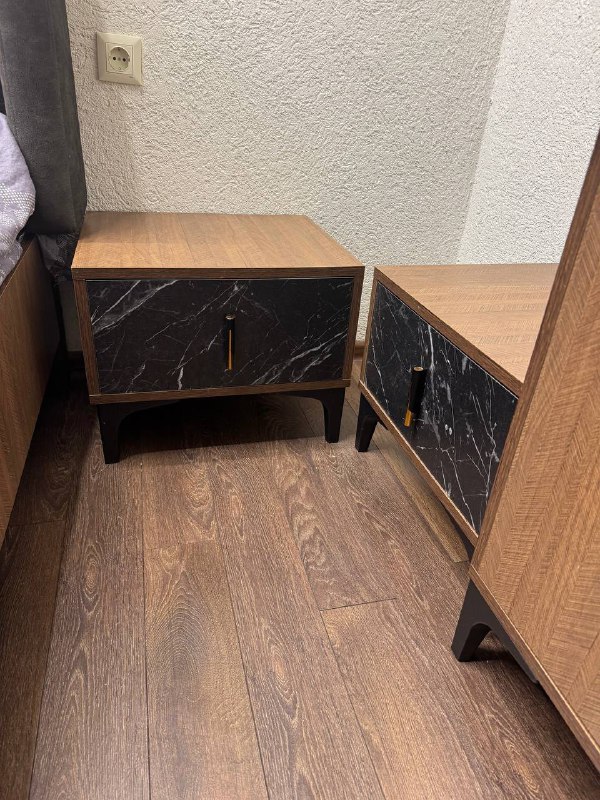 Кровать с матрасом, тумбы, комод, шкаф 3