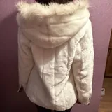 Шубка, размер M 3