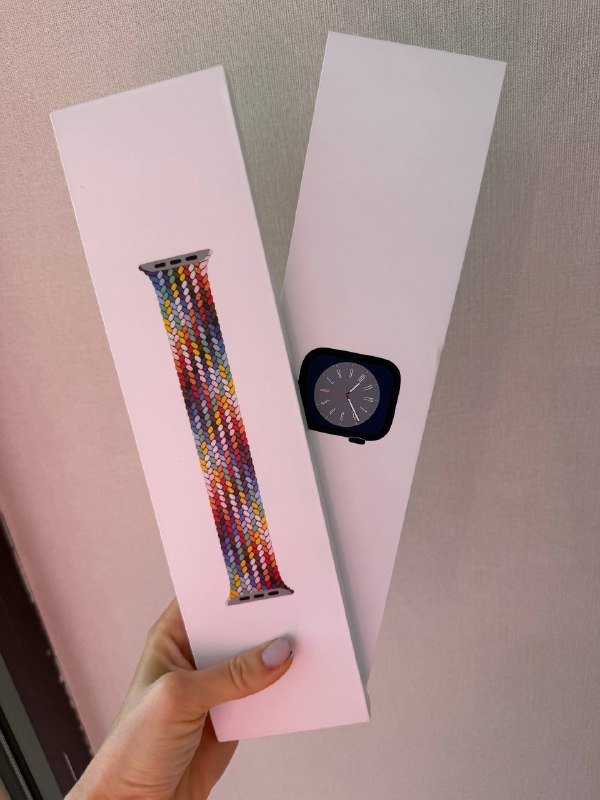 Apple Watch 8 41 с двумя ремешками 4