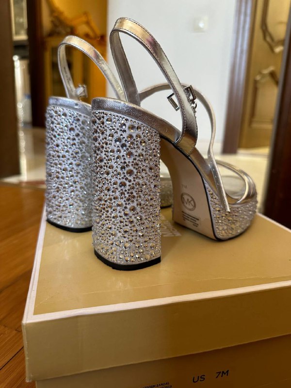 Босаножки Michael Kors 37 размер 4