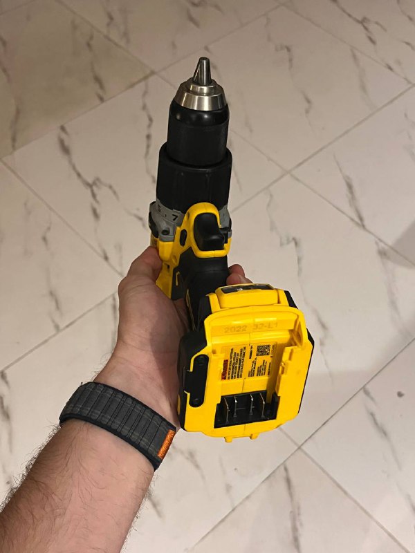 Шуруповёрт DeWalt DCD805 5