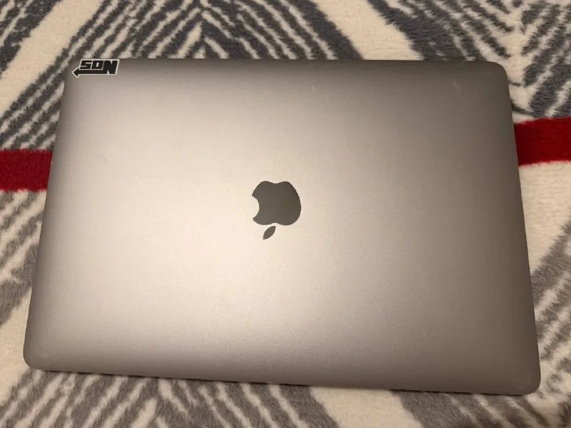 MacBook Pro 13” M1, 8 ГБ, 256 ГБ SSD 1