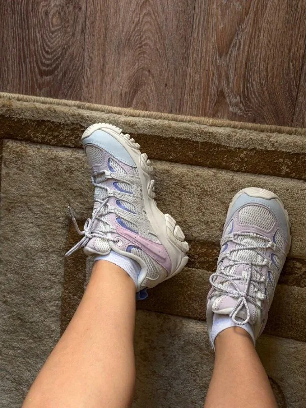 Женские походные кроссовки Merrell Moab 3 1