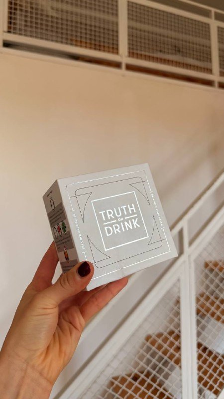 Карточная игра для вечеринок Truth or Drink