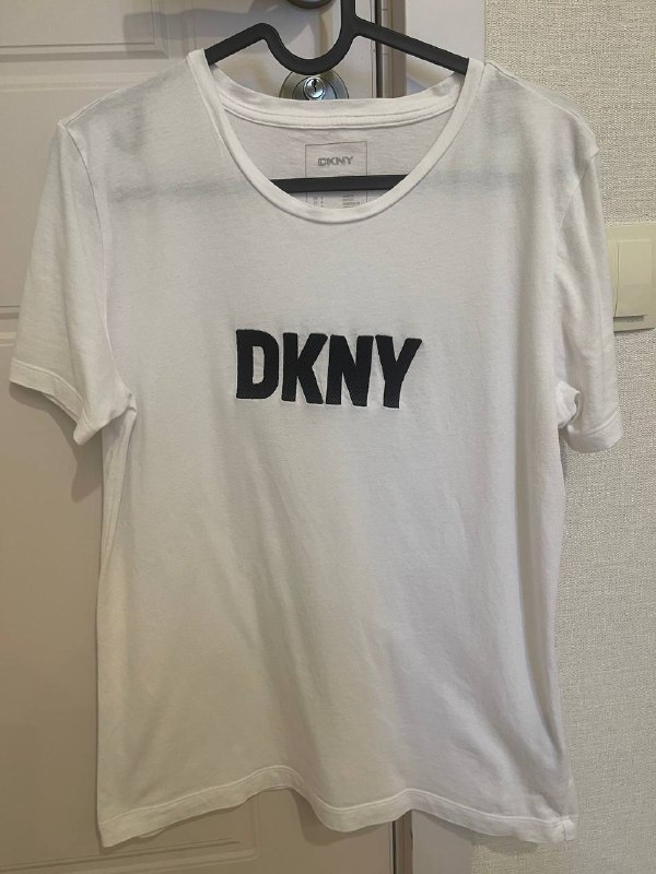 Женские футболки Adidas и DKNY Размер M и S 2