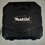 Аккумуляторная мини пила Makita 2