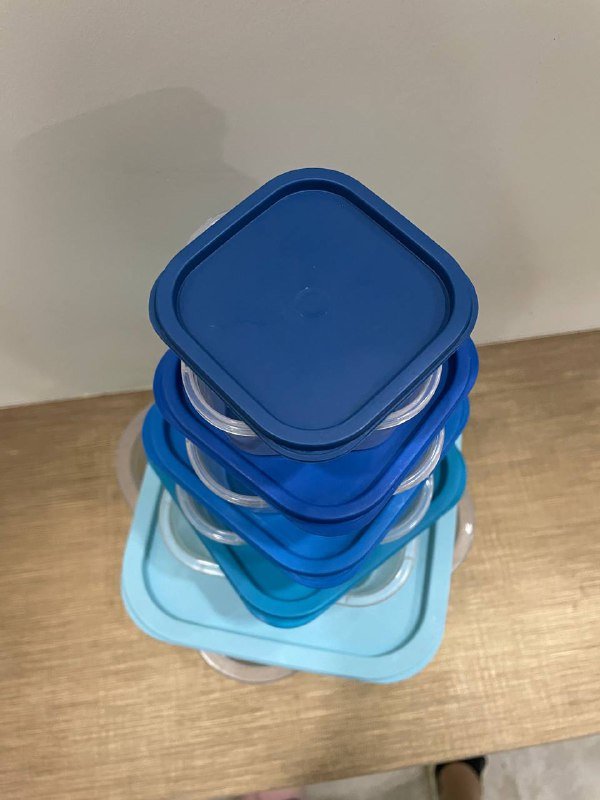Набор пластиковых контейнеров для хранения еды 3