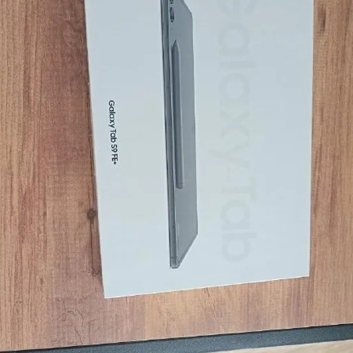 Планшет Samsung Galaxy Tab S9 FE+ 128 GB со стилусом