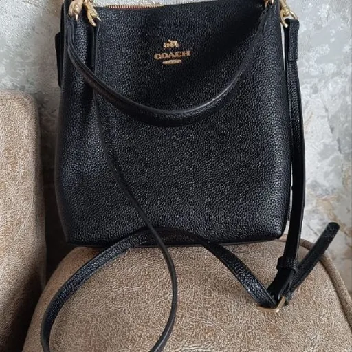 Сумка кросс-боди Coach