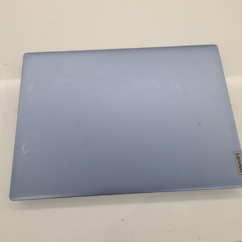 oculus quest 2, айфон 13, ноутбук леново 9