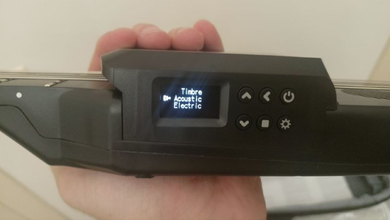 Мини электро гитара с чехлом, с колонкой и аккумулятором 3