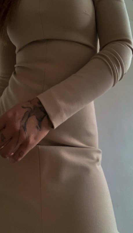 Платье кремового цвета, размеры S и M