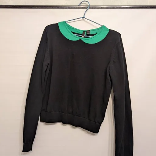 Кофта H&M с пуговицами сзади, размер L