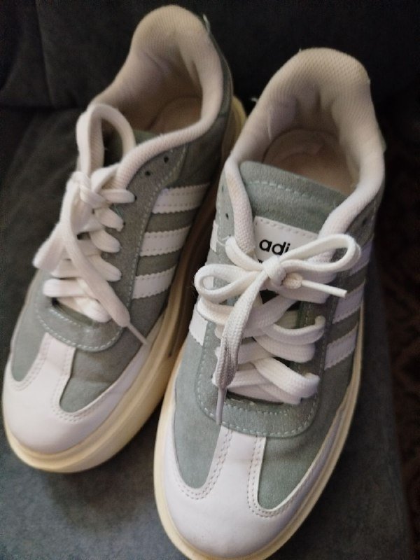 Кроссовки 38 и 39 размер