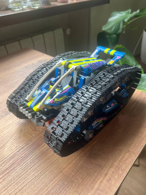 Pitaka Tactile Woven case for iPhone 16 Pro 5