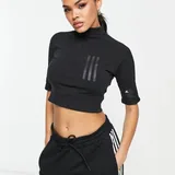 Чёрные и серые спортивные топы adidas и Nike 2