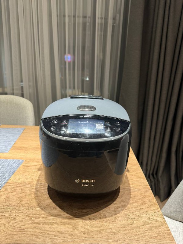 Мультиварка Bosch MUC22B42RU Multi Cooker Black 3
