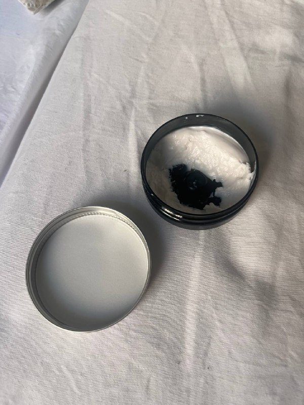 Cerave гидрирующий гель, Body Shop масло и йогурт для тела, бомбочки для ванны 3