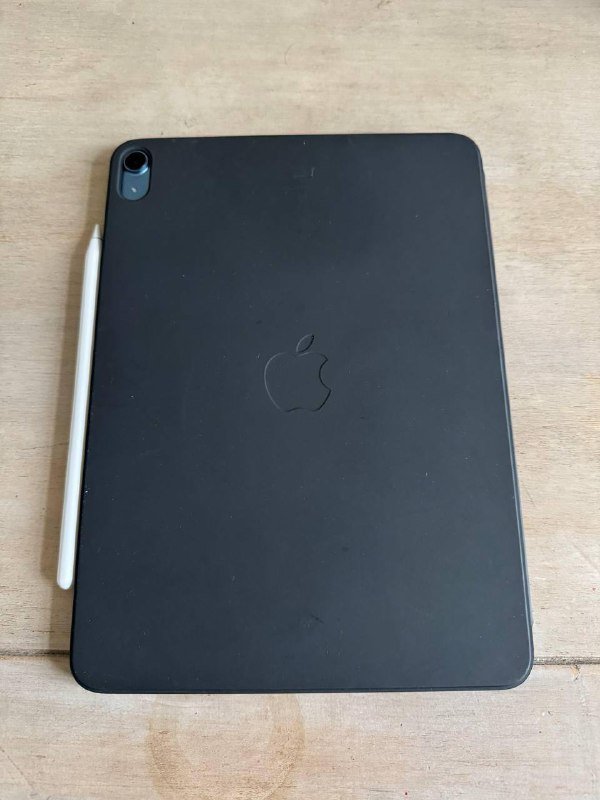 iPad Air 5th generation 256 GB, Apple Pencil, Smart Folio 2