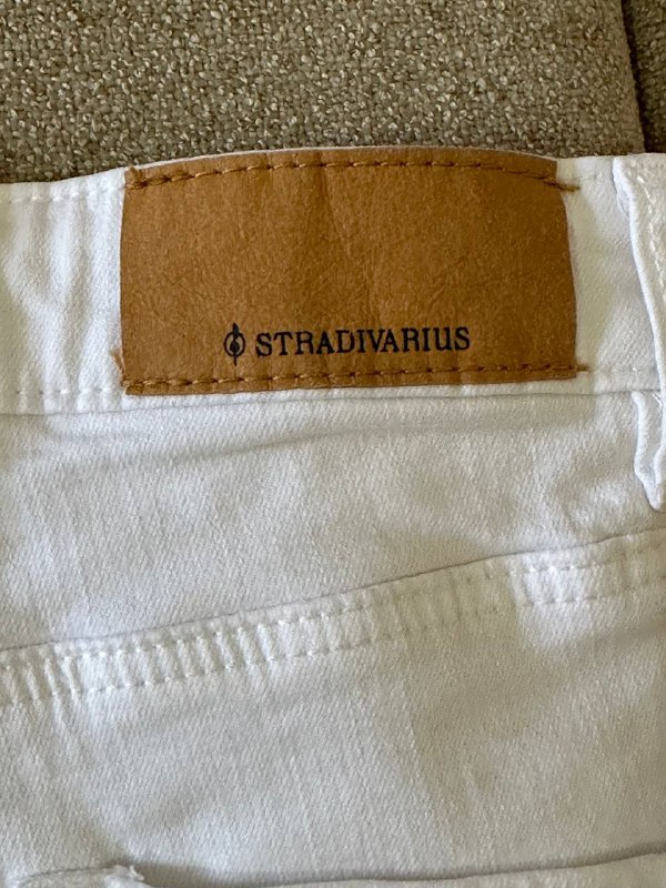 Манто молочного цвета, Манто серое, Джинсы Stradivarius 5