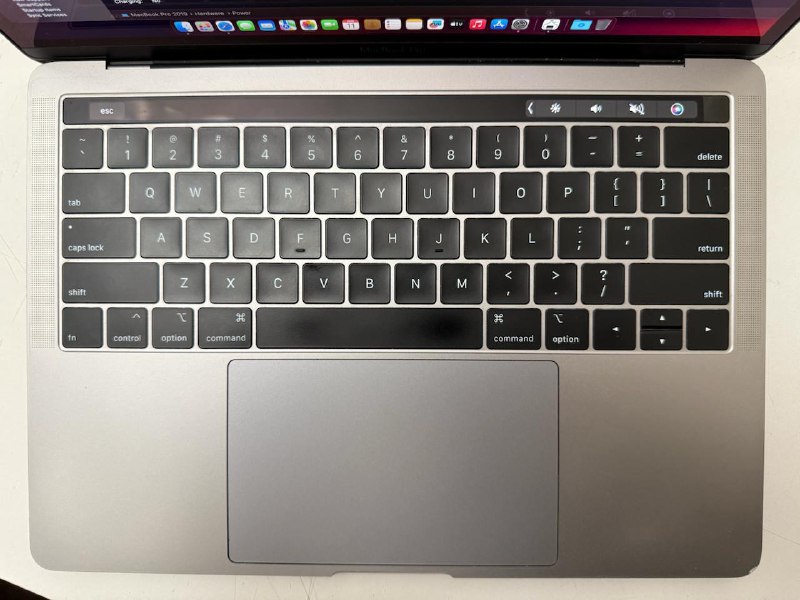 MacBook Pro A1989, 13-inch, 2019, Space Gray 2
