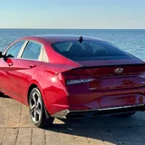 Hyundai Elantra Limited 2023 4