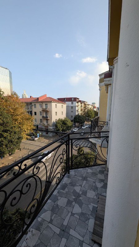 Квартира с отдельной спальней и балконом в аренду 6