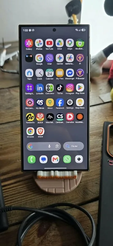Samsung Galaxy S24 Ultra 1
