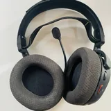 Sony PlayStation 4, 2 джойстика, 4 игры 4