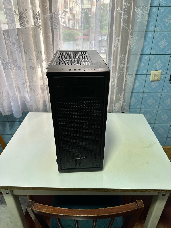 Корпус DEEPCOOL, монитор Samsung LS22A100 5