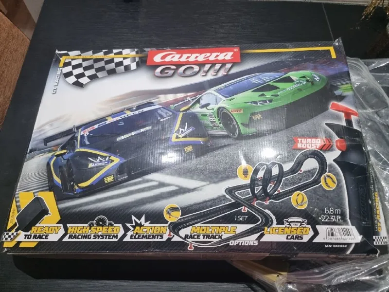 Гоночный трек Carrera GO!!! GT Racing