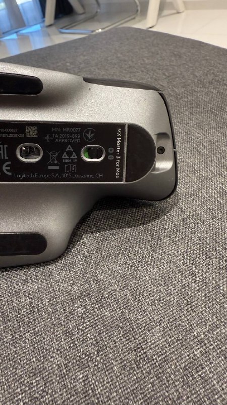 apple magic trackpad, Logitech mx master 3, dji osmo mobile 3 4