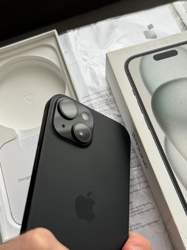 iPhone 15 128GB 3