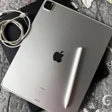 iPad Pro 12.9, Apple Pencil 2 1