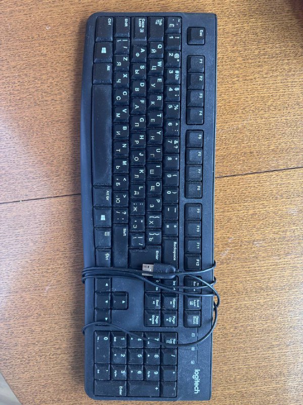 Проводная клавиатура Logitech
