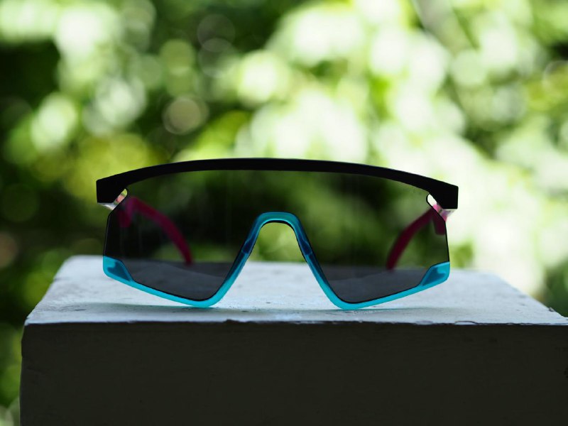 Спортивные очки Oakley BXTR 3