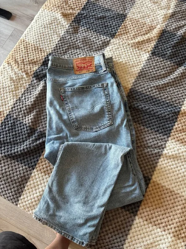 Джинсы Levi’s 1