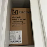 Микроволновка Electrolux EMZ421MMW 5