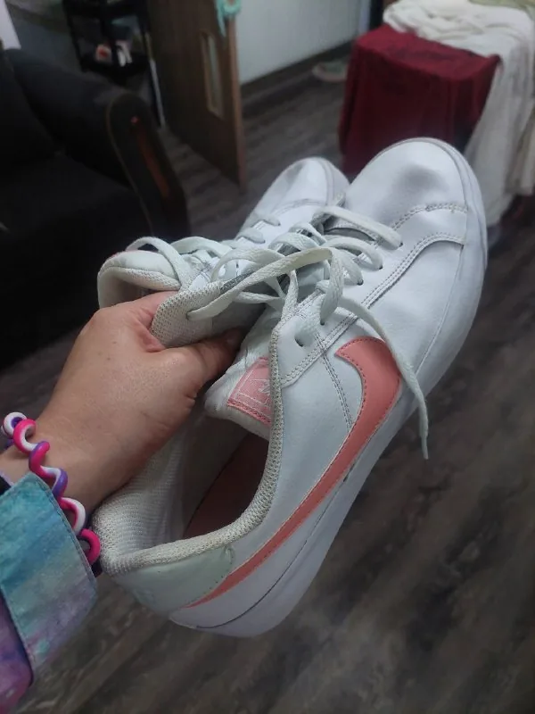 Кроссовки Nike Court Royale 1