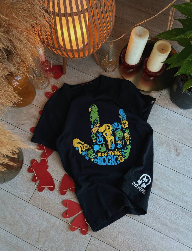 Футболки Santa Cruz, Ralph Lauren, Stella McCartney, Evisu, Zoo York 5