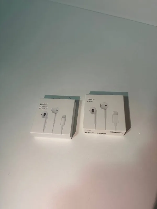 EarPods, Lightning, USB-C