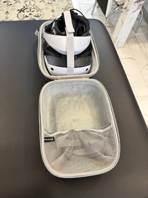 Sony PlayStation VR 2 White, FASTSNAIL Hard Carrying Case, Globular Cluster CMP2 Mod 2