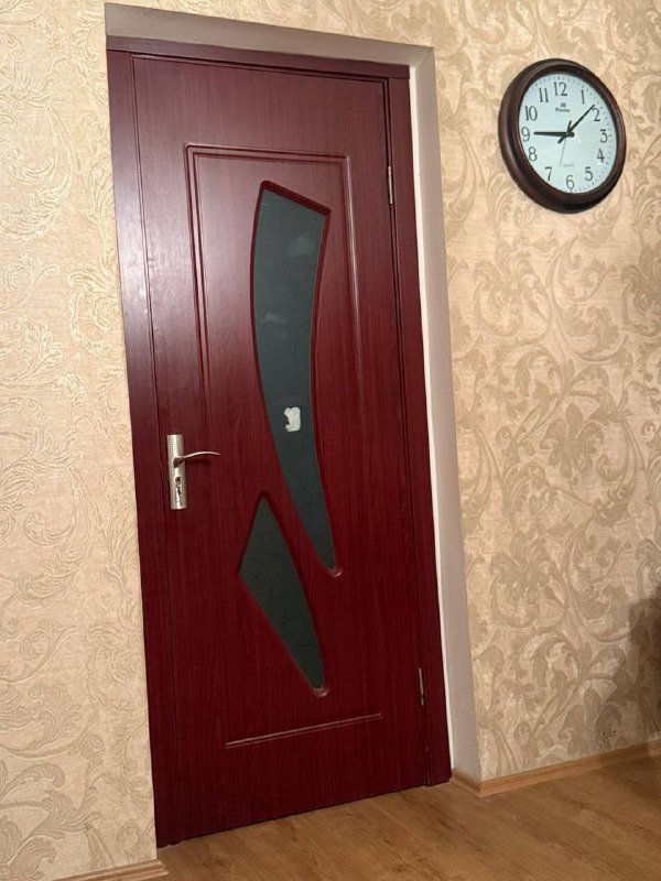 Дверь со своей рамкой