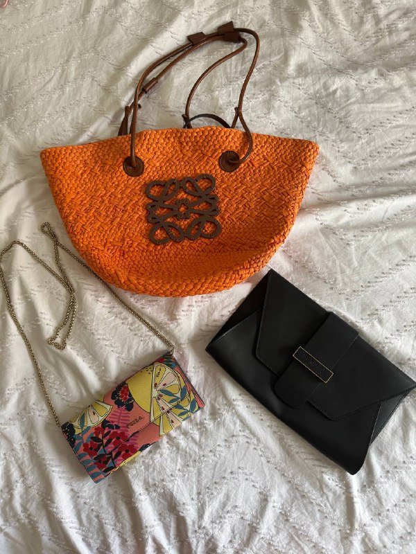 Оранжевая сумка, Клач Baldinini, Клач-кошелек Furla