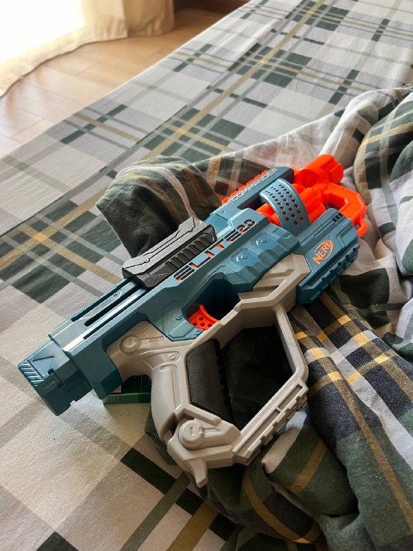 Бластер Nerf Elite 20 на 12 патронов