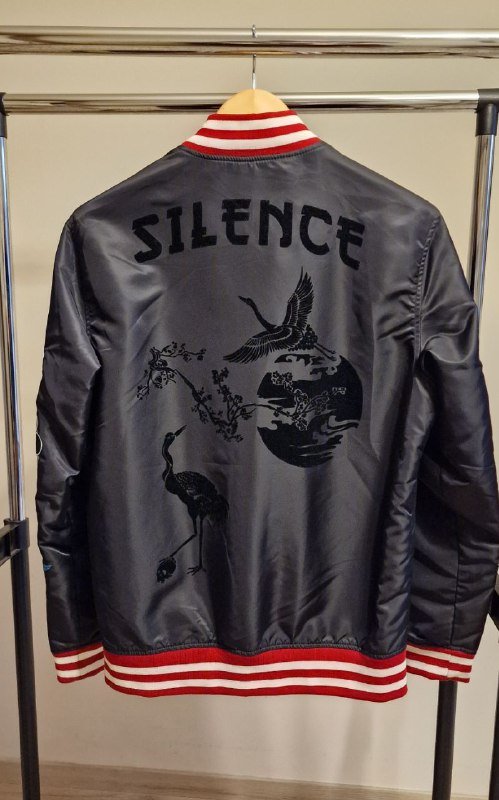 Куртка-бомбер The Reason Katana с вышивкой 2