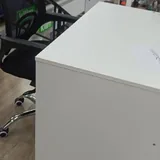 Стол, стул, прикроватный столик 3