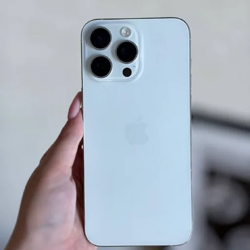 iPhone 15 Pro, iPhone 15 Pro Max, iPhone 14 Pro Max, iPhone 14 Plus, iPhone 13 Pro, MacBook Air, PS5, PS5 Slim, iPad Pro