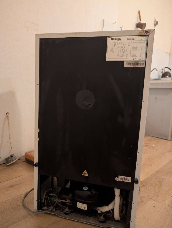 Холодильник ILITEK FRIDGE IL-97 W компактный тихий 3